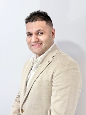 Portrait of RICKY SINGH, Associate.